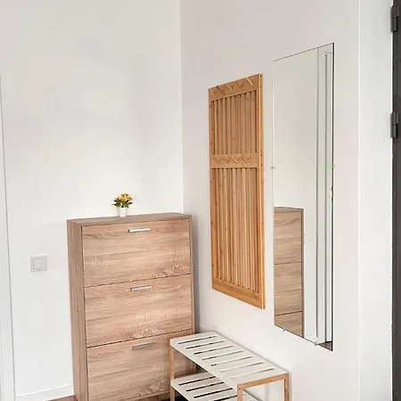 Apartment Flower - 4