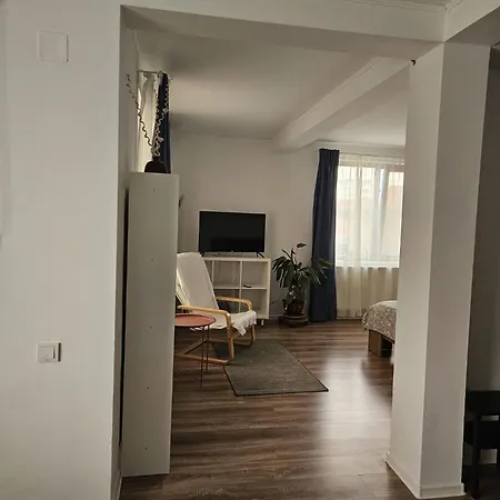 Flower - 4 Apartment *