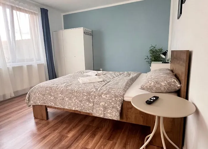 Apartment Flower - 4